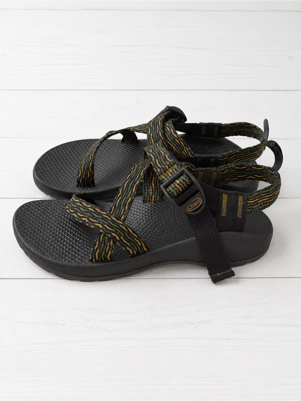 Chaco Z1 Cloud Vibram Black Open Toe Sandals with Green/Gold Pattern Straps